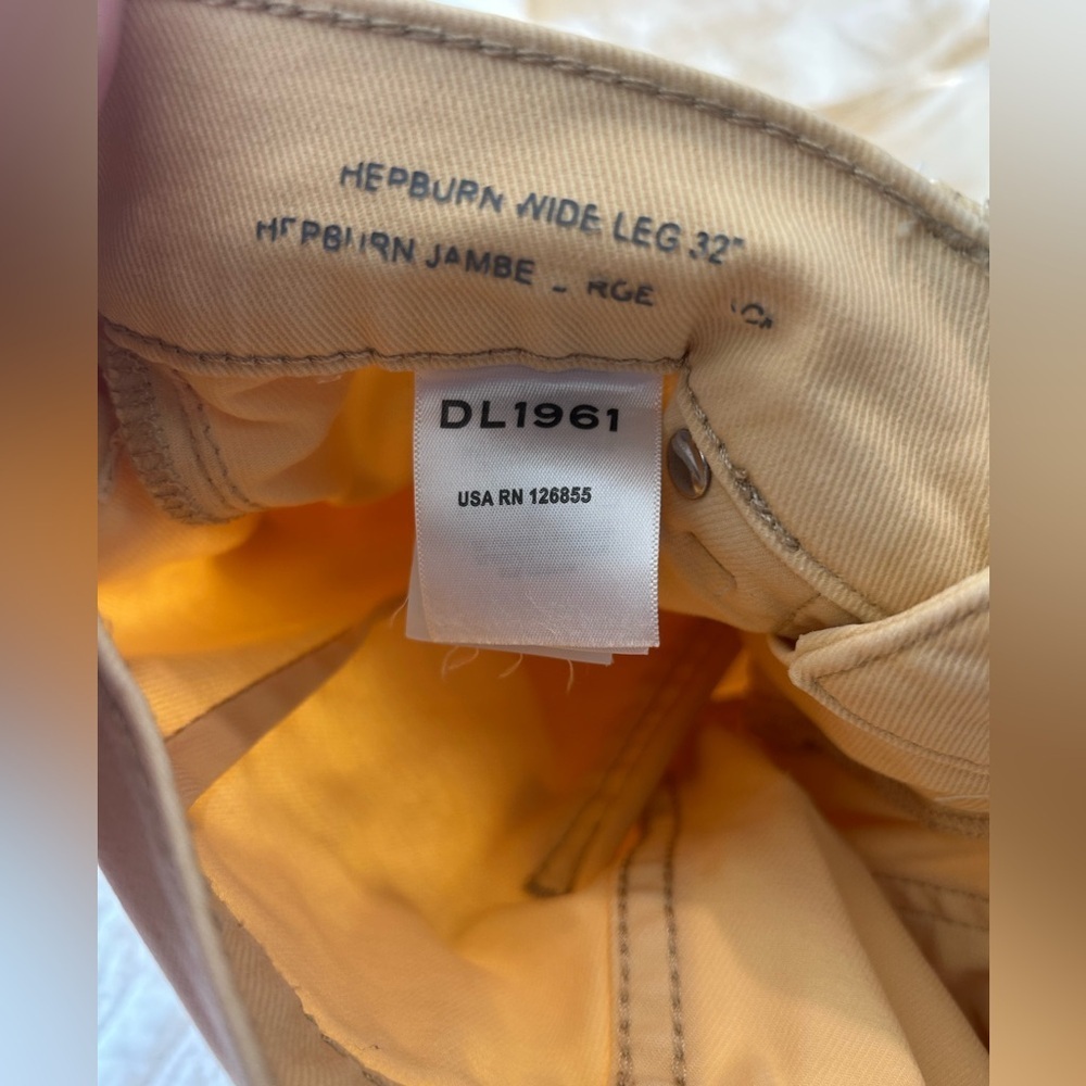 DL1961 Hepburn Wide Leg Jeans Yellow pants - Picture 11 of 11